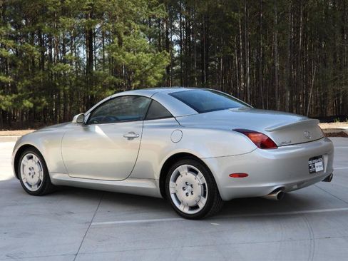 Used 2005 Lexus SC 430 Convertible image 70