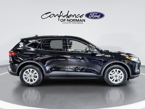 New 2026 Ford Escape Active FWD image 10