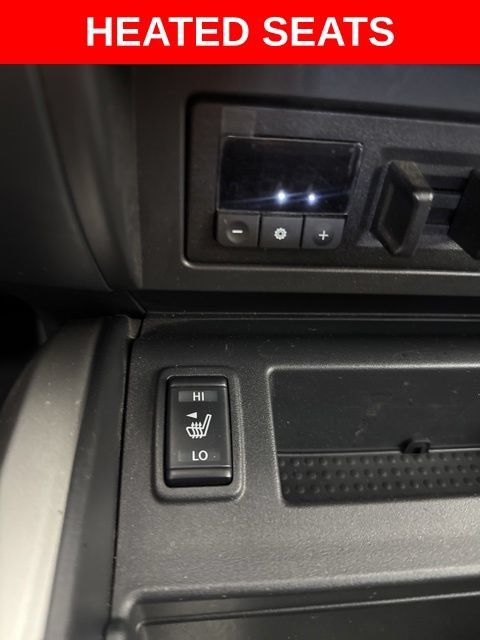 Certified 2024 Nissan Titan SV w/ SV Convenience Package RWD image 15