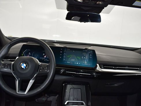 Used 2025 BMW X2 xDrive28i image 19