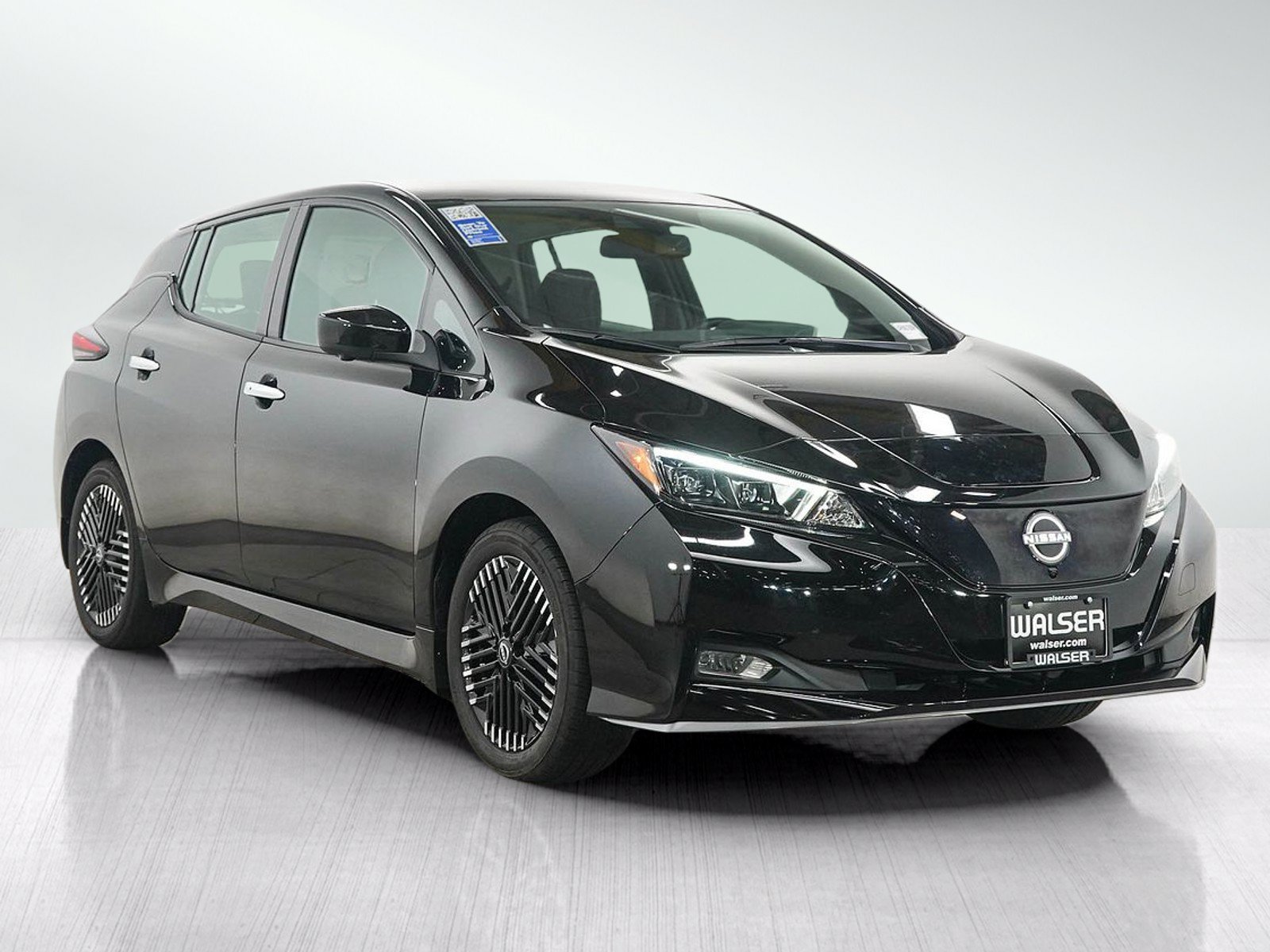 Used 2025 Nissan Leaf SV Plus FWD image 8