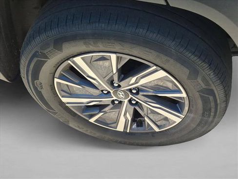 Used 2022 Hyundai Tucson Blue AWD/4WD image 5