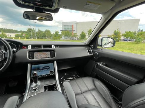 Used 2016 Land Rover Range Rover Sport SE AWD/4WD image 48