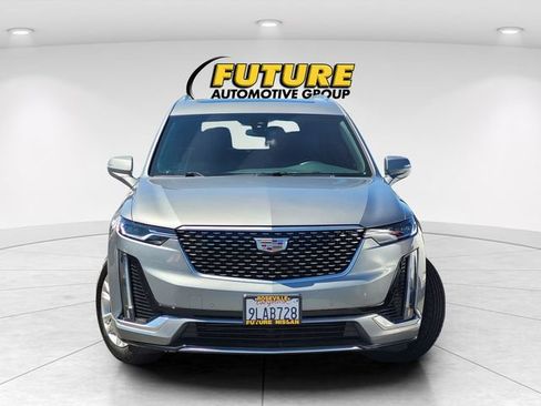 Used 2024 Cadillac XT6 Luxury AWD/4WD image 2