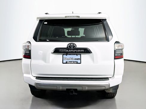 Certified 2023 Toyota 4Runner TRD Off-Road Premium AWD/4WD image 6