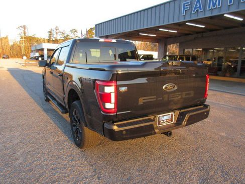 Used 2022 Ford F150 Lariat w/ Equipment Group 502A High image 3