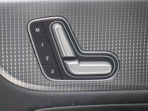 Used 2023 Mercedes-Benz GLA 250 image 20