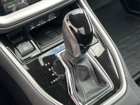 New 2025 Subaru Outback Touring w/ Popular Package #2 image 22