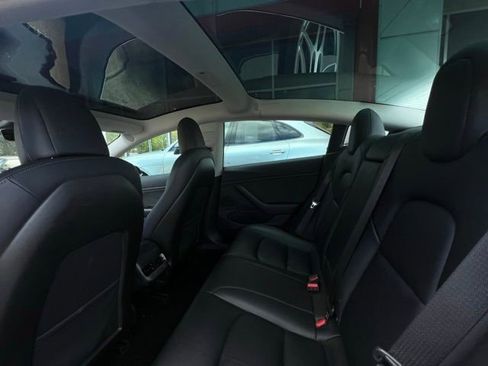 Used 2019 Tesla Model 3 Standard Range Plus image 20