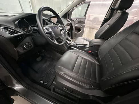 Used 2014 Ford Escape Titanium AWD/4WD image 16