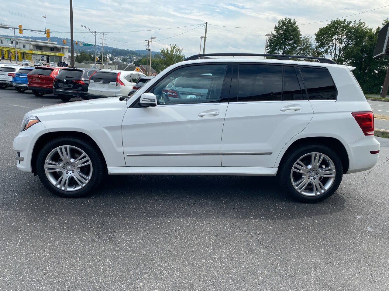 Used 2015 Mercedes-Benz GLK 350 4MATIC image 6