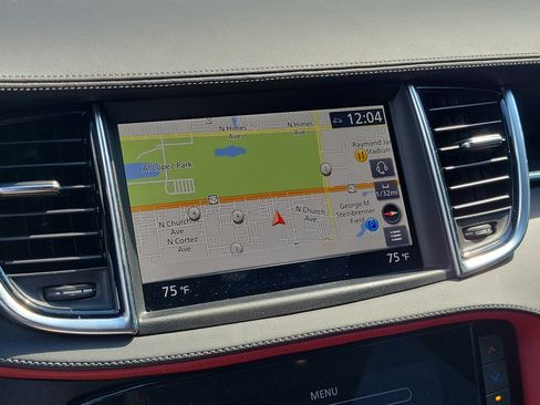 Used 2025 INFINITI QX50 Sport image 22