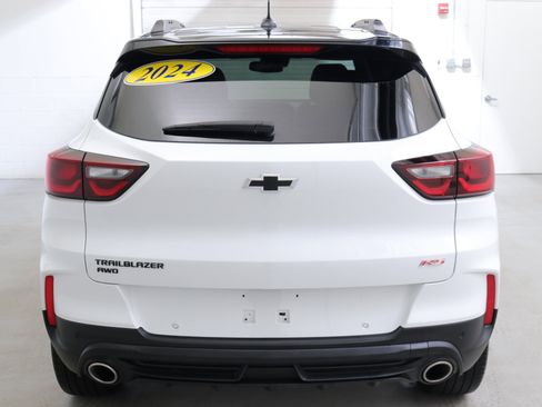 Certified 2024 Chevrolet TrailBlazer RS w/ Convenience Package image 7