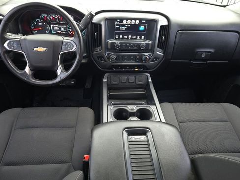 Used 2018 Chevrolet Silverado 1500 LT w/ Trailering Package image 12