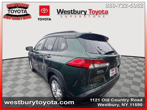 Certified 2023 Toyota Corolla Cross LE w/ Moonroof Package AWD/4WD image 5