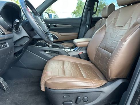 Used 2022 Kia Telluride SX w/ SX Prestige Package image 24