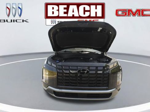 Used 2024 Hyundai Palisade Limited FWD image 9