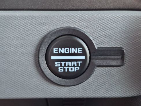 Used 2023 Ford Bronco Big Bend w/ Sasquatch Package AWD/4WD image 15