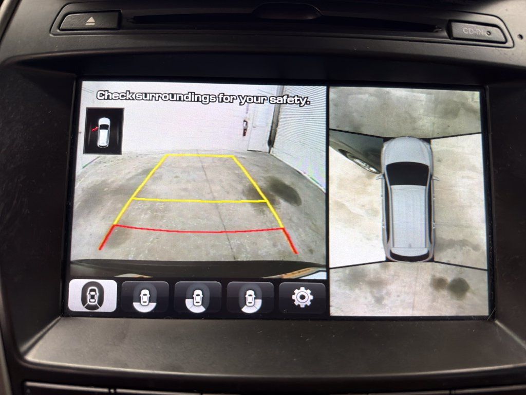 Used 2017 Hyundai Santa Fe Limited FWD image 28