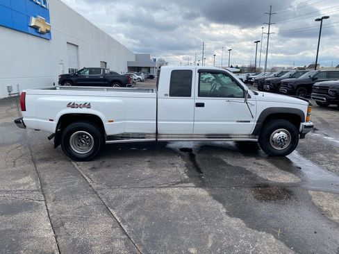 Used 1996 Chevrolet Silverado 3500 4x4 Extended Cab image 8