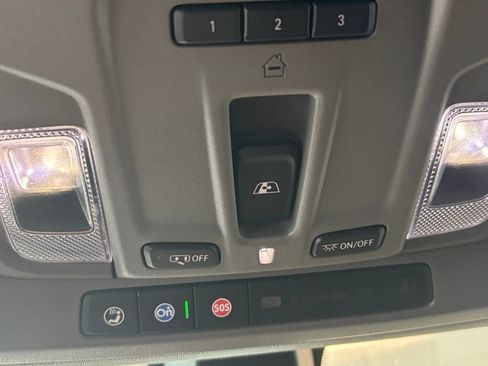 Used 2019 Chevrolet Silverado 1500 LTZ w/ LTZ Plus Package image 10