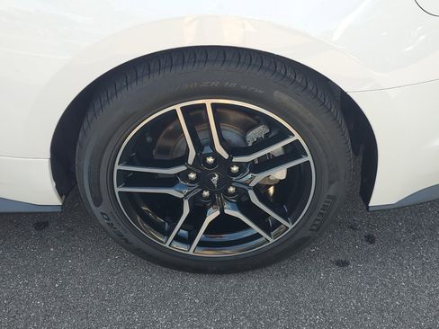 Used 2021 Ford Mustang Premium image 33