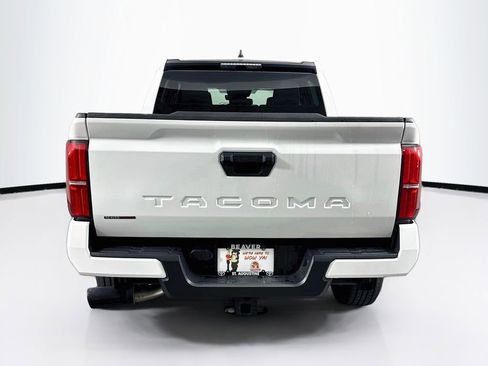 Used 2024 Toyota Tacoma SR5 image 8