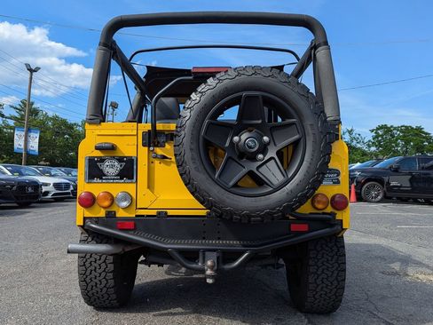 Used 1997 Land Rover Defender 90 AWD/4WD image 9