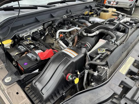 Used 2016 Ford F350 XLT w/ XTR Plus Package image 19