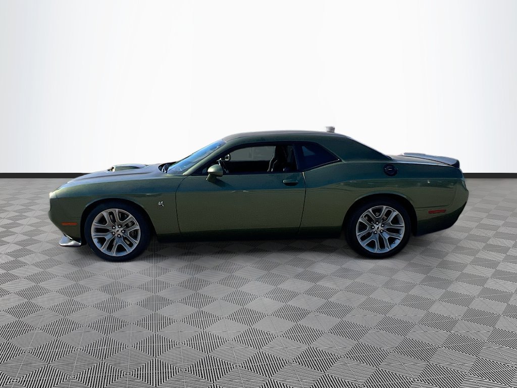 Used 2020 Dodge Challenger R/T Scat Pack RWD image 4