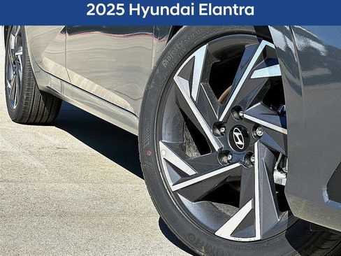 Used 2025 Hyundai Elantra Sport w/ Cargo Package FWD image 2