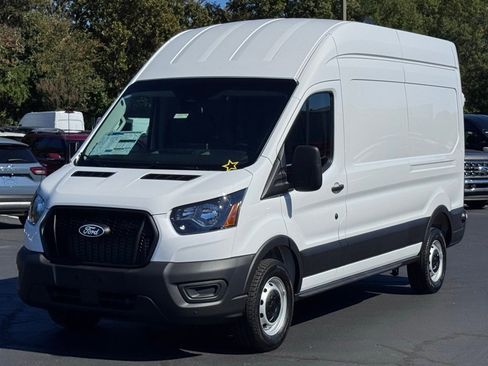 New 2026 Ford Transit 250 148 High Roof image 2