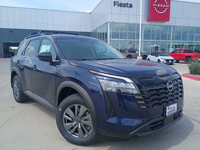New 2026 Nissan Pathfinder SV