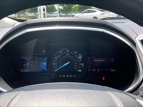 Used 2016 Ford Edge Titanium w/ Canadian Touring Package AWD/4WD image 13