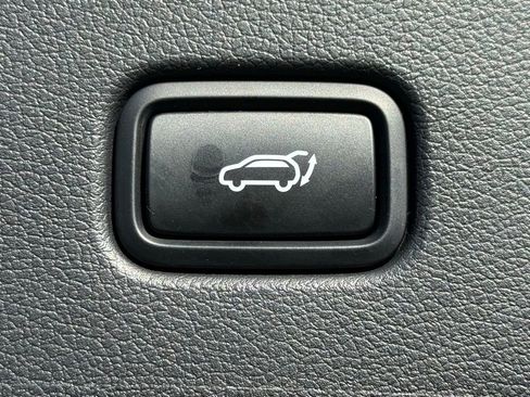 Used 2023 Hyundai Palisade SEL image 15