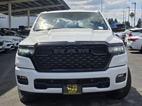 New 2026 RAM 1500 4x4 Crew Cab image 2