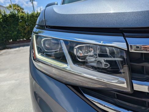 Certified 2023 Volkswagen Atlas SE FWD image 10