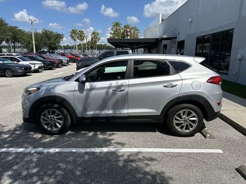 Used 2018 Hyundai Tucson SE FWD image 5