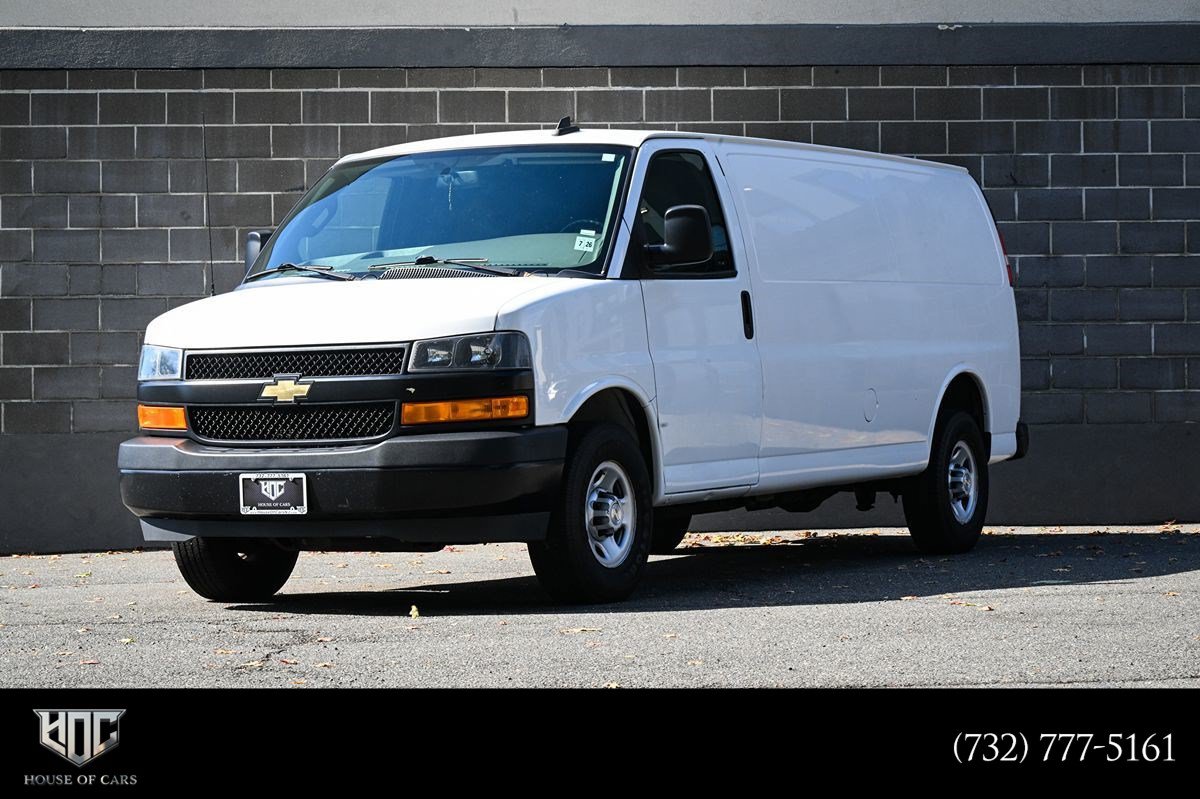 Used 2021 Chevrolet Express 2500 Extended w/ Driver Convenience Package RWD image 1