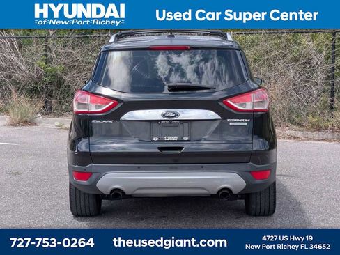 Used 2015 Ford Escape Titanium w/ Equipment Group 301A FWD image 4
