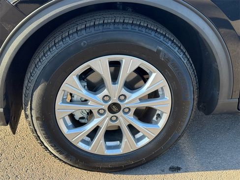 New 2025 Ford Escape Active w/ Active Premium Tech Pack image 7