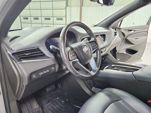 Used 2024 Buick Enclave Premium image 18