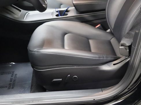 Used 2022 Tesla Model 3 Long Range image 35
