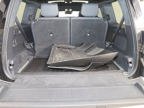 Used 2022 Rivian R1S Launch Edition image 60