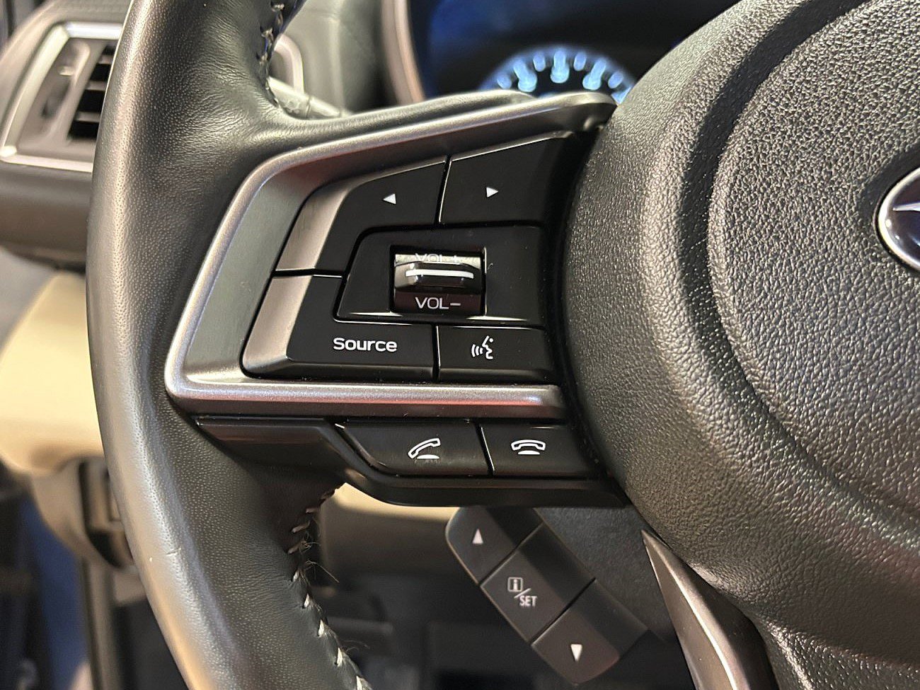 Used 2021 Subaru Ascent Touring AWD/4WD image 35