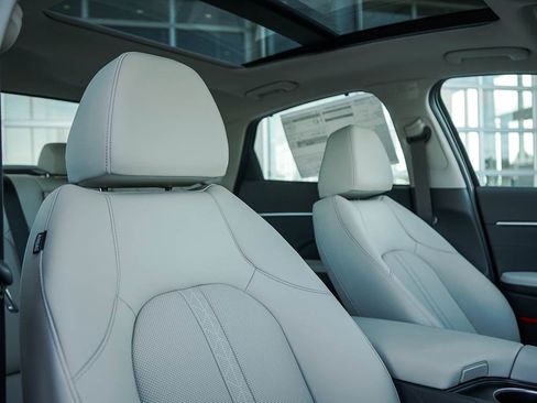 New 2026 Hyundai Sonata Limited image 10