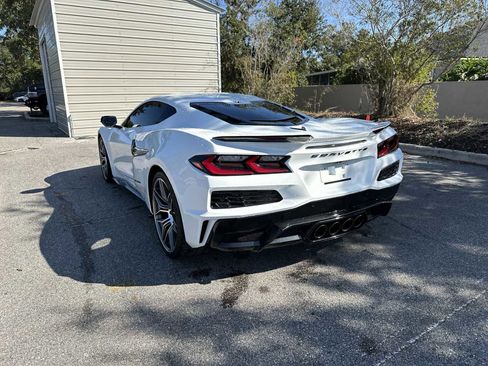 Used 2024 Chevrolet Corvette Z06 image 4