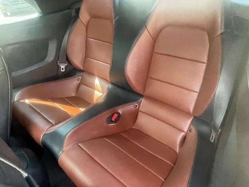 Used 2017 Ford Mustang GT Premium w/ Equipment Group 401A RWD image 10