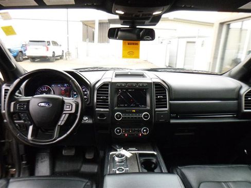 Used 2018 Ford Expedition Max Limited w/ Equipment Group 302A AWD/4WD image 11