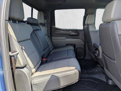 Used 2024 Chevrolet Silverado 1500 ZR2 w/ Technology Package AWD/4WD image 20